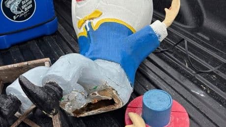 Humpty Dumpty caper at New Jersey mini-golf course sparks police investigation