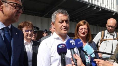 Policier de la BAC passé à tabac à Tourcoing : trois mineurs interpellés et deux personnes recherchées, annonce Gérald Darmanin