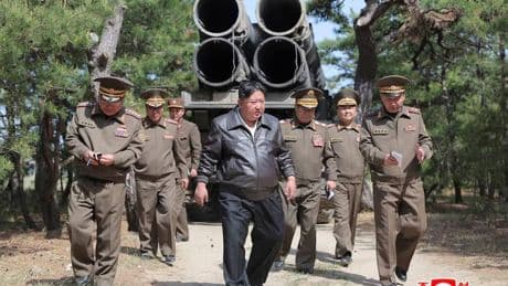 Missili e spari: alta tensione tra le due Coree. Cosa succede tra Pyongyang e Seoul
