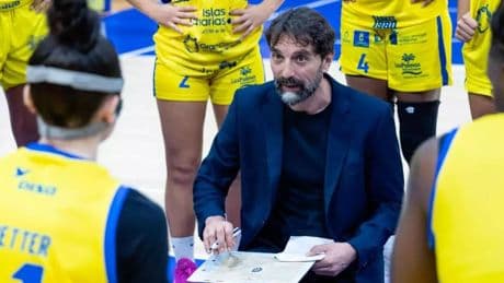 Durísimos comunicados entre el Spar Gran Canaria y su entrenador: "No te íbamos a renovar ni a coste cero"