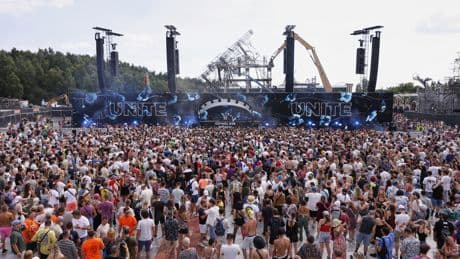 Muere una mujer de 35 años tras sufrir un colapso durante la inauguración de Tomorrowland