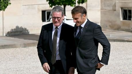 France 'intensifies' efforts to stop small boat migrant crossings, says No10 ahead of Macron UK state visit