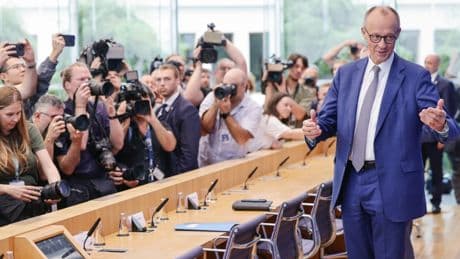 Regierungsbilanz - Die Kuh, die Merz nicht sehen will