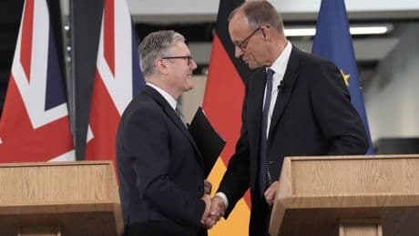 Starmer praises German plans to ‘strengthen’ laws to tackle small boats