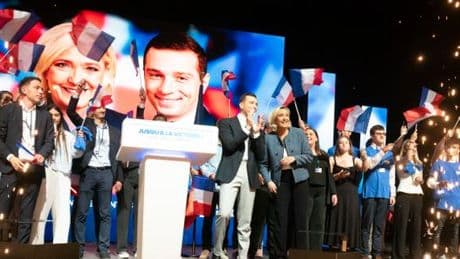 Rassemblement national : préparer l’électorat au « plan Bardella » sans acter l’inéligibilité de Marine Le Pen, un vrai dilemme