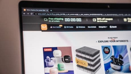 Popular online retailer stops shipping all items from China to US due to Trump’s tariffs