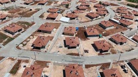 Adıyaman’ın Zey Köyü kayalık zeminde yeniden kuruldu