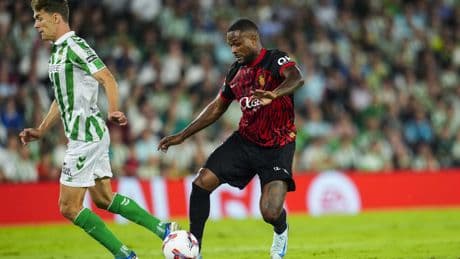 Cyle Larin Valencia yolcusu