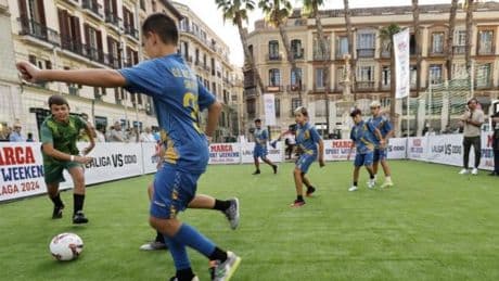 Fútbol callejero en la jaula