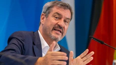 Söder hält an Windkraft-Plänen fest – und kritisiert „grüne Panikmache“