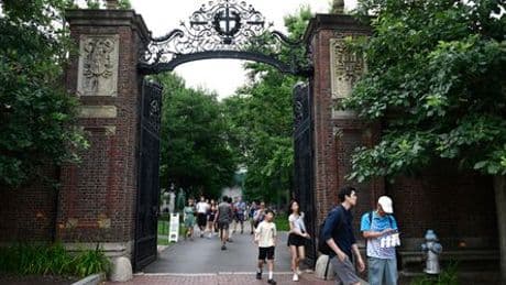 USA-Blog: Trump-Regierung untersagt Universität Harvard Aufnahme internationaler Studierender