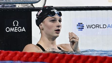Canadian teen Summer McIntosh shatters third world swim record in five days