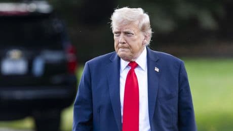 Trump asegura que EEUU impondrá sanciones a Rusia cuando las naciones de la OTAN "paren de comprarle petróleo"