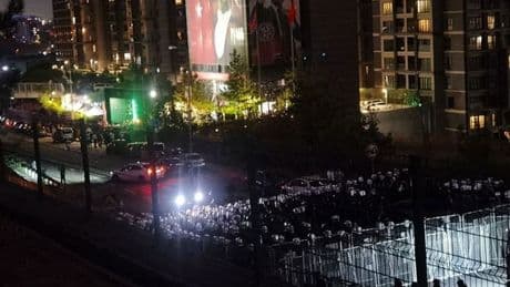 CHP Gençlik Kolları’ndan il binasına çağrı: “Son kalemizi savunmaya”