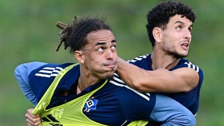 Poulsen & Dompé - Beim HSV kommt der A-Sturm von der Bank