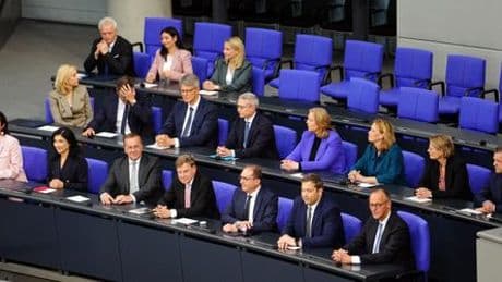 Deutschlandtrend: Zufriedenheit mit Bundesregierung auf Tiefstwert