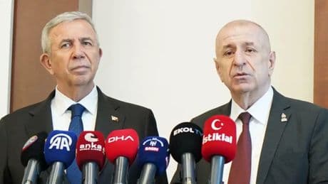 Ümit Özdağ, Mansur Yavaş'ı ziyaret etti... Yavaş'tan İmamoğlu'nun avukatı tutuklanmasına tepki: "Hatalı bir işlemdir, derhal vazgeçilmelidir"