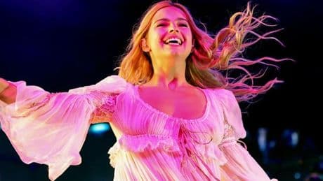 Addison Rae, de danseuse TikTok à supernova de la girl pop