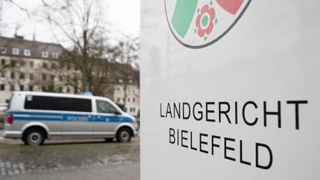 Prozess: Ehefrau erwürgt: Elf Jahre Haft für 50-Jährigen