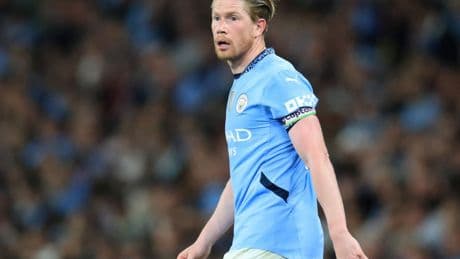 Kevin De Bruyne ‘receives shock offer from LIVERPOOL with Napoli also keen on Man City star in free transfer’