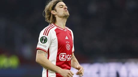 Ajax verkoopt Borna Sosa aan FA Cup-winnaar Crystal Palace