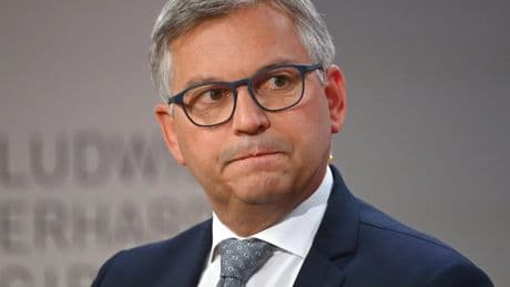 Migration Nein, Herr Brunner, wir müssen endlich entscheiden, wer gehen muß