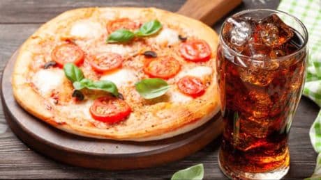 Vorsicht, Suchtgefahr! So wirken Pizza und Schokolade wie Drogen im Gehirn