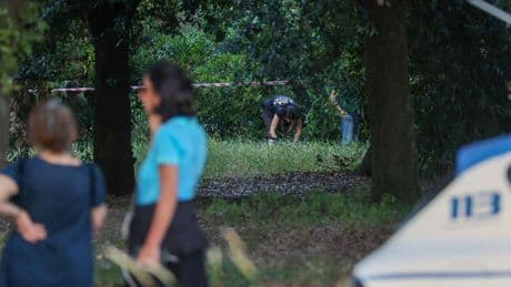 Lichamen van vrouw en baby gevonden in park Rome