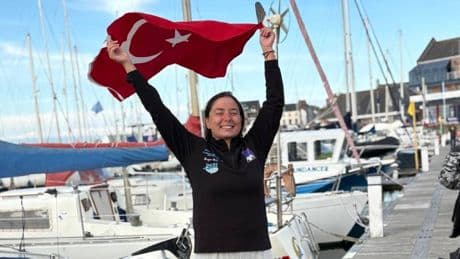 Bengisu Avcı, "Okyanus Yedilisi" serisinde 6 etap geçen ilk Türk oldu!