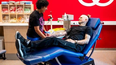 Blutspende-Aktion: Konzert-Tickets für Blut - Spendenaktion von Metal-Fans