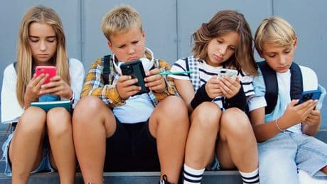 Generation Alpha erklärt - Eigenschaften und Merkmale der Zukunftsgeneration