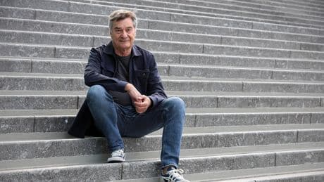 Charles den Tex over 30 jaar thrillers: ’Het genre stort wat in, maar het is wel míjn genre’