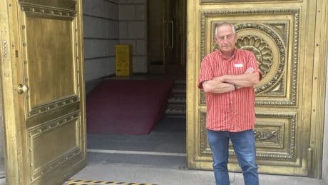 Vicente Ventura, víctima de estafa romántica: &quot;Hasta el más guapo puede caer y solo el 5% denuncia por lo vergonzoso que es. Hay tabú&quot;