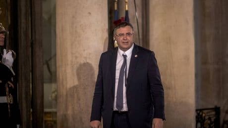 Des affaires à la politique, les patrons des grandes entreprises en embuscade