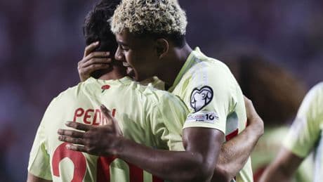 La Selección Española destroza a Turquía en un festival histórico y reclama el Mundial (0-6)