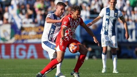 Munir reanima al Leganés en el descuento, con diez, en un duelo clave por la salvación