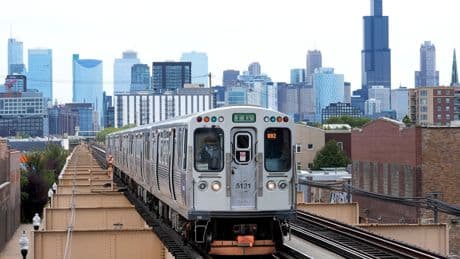 US appeals court reverses lower court, approves Illinois ban on carrying firearms on public transit