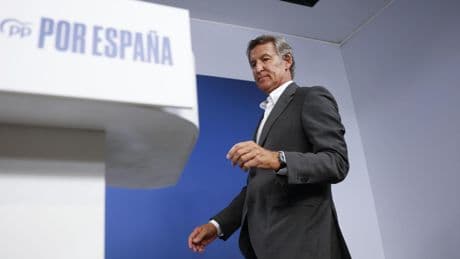 Feijóo denuncia que Sánchez ha sido "excluido" de una alianza de EEUU contra el narcotráfico por estar "conchabado" con Maduro