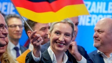 En Allemagne, le parti AfD classé comme mouvement « extrémiste de droite avéré » par le renseignement intérieur