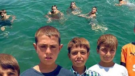 Göle girenin saçı sararıyor! ‘Bazen arkadaşlarımız bile bizi tanımıyor’