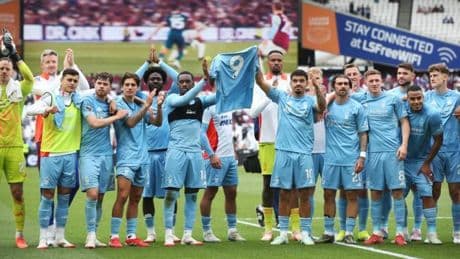 El Nottingham alarga el sueño de la Champions