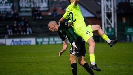 Jon Etxaniz, potencia y goles para el Amorebieta