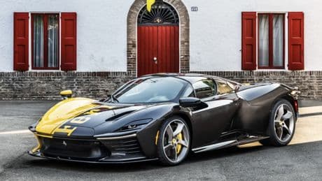 Battuta all’asta una Ferrari da record: vale 26 milioni di euro, tutti devoluti in beneficenza