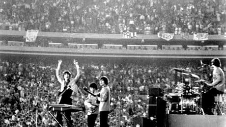 The Science of Why Humans are Obsessed with Stadium Concerts