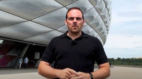 Rubén de Gracia, economista: “En España, si no has cotizado ni un día, puedes cobrar una pensión de 564 euros al mes”