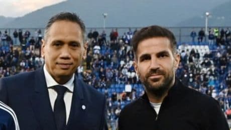 <p>Fabregas, Suwarso fa tremare l'Inter: &quot;Non lascia il Como&quot;. E sui social il messaggio &egrave; eloquente</p>