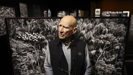 Fotograaf Sebastião Salgado overleden: 'Zijn werk was wake-upcall voor mensheid'