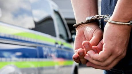 Köln: Polizei schnappt Taxi-Räuber nach Hinweisen