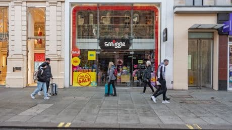 Major high street retailer with 106 stores to shut shopping centre branch as two others close this week