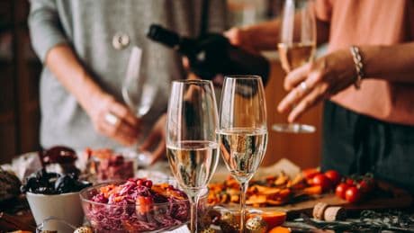 La consommation d’alcool et de drogues au travail a augmenté de 107% en huit ans